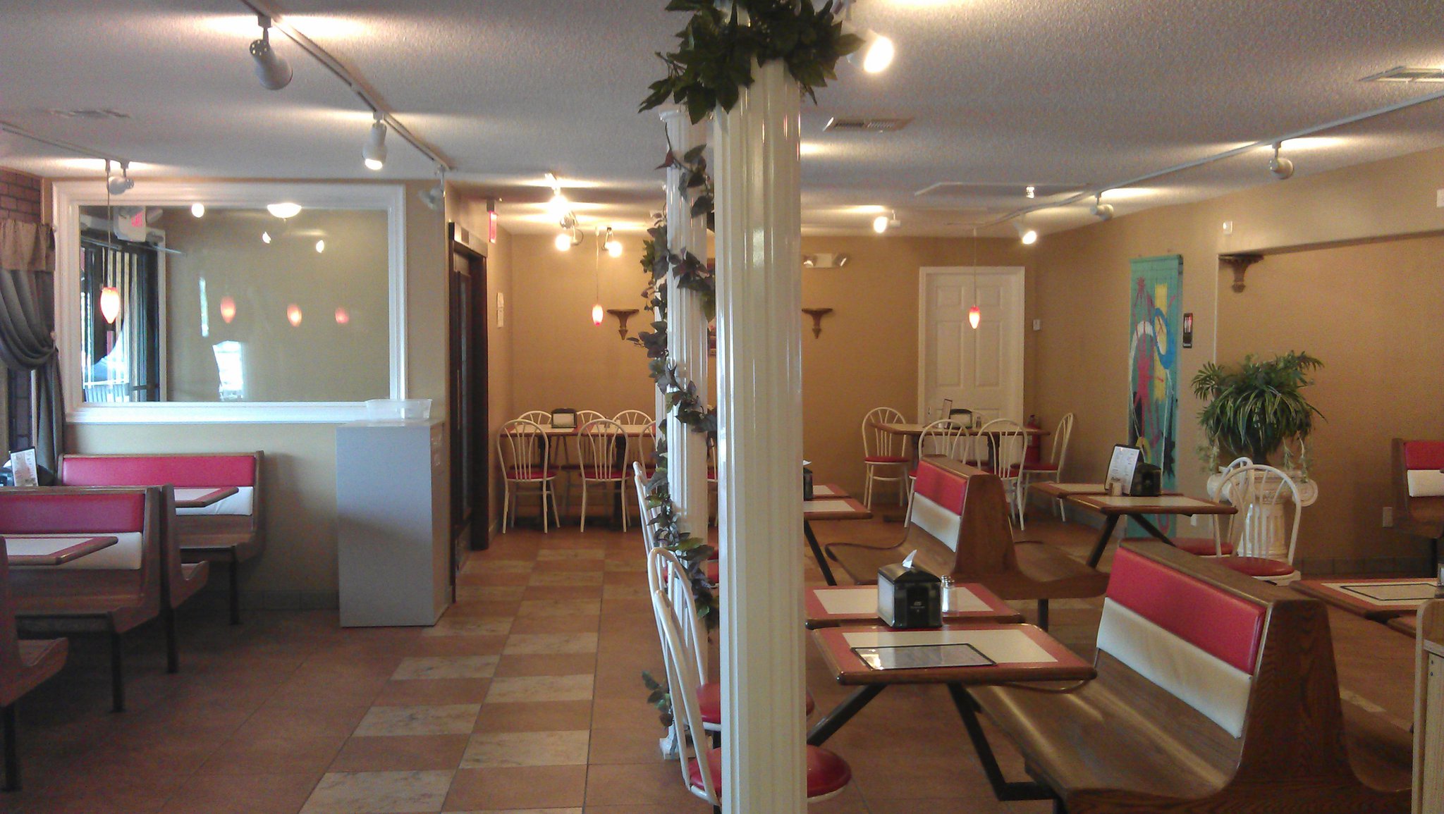 5 As Restaurant Picture 3